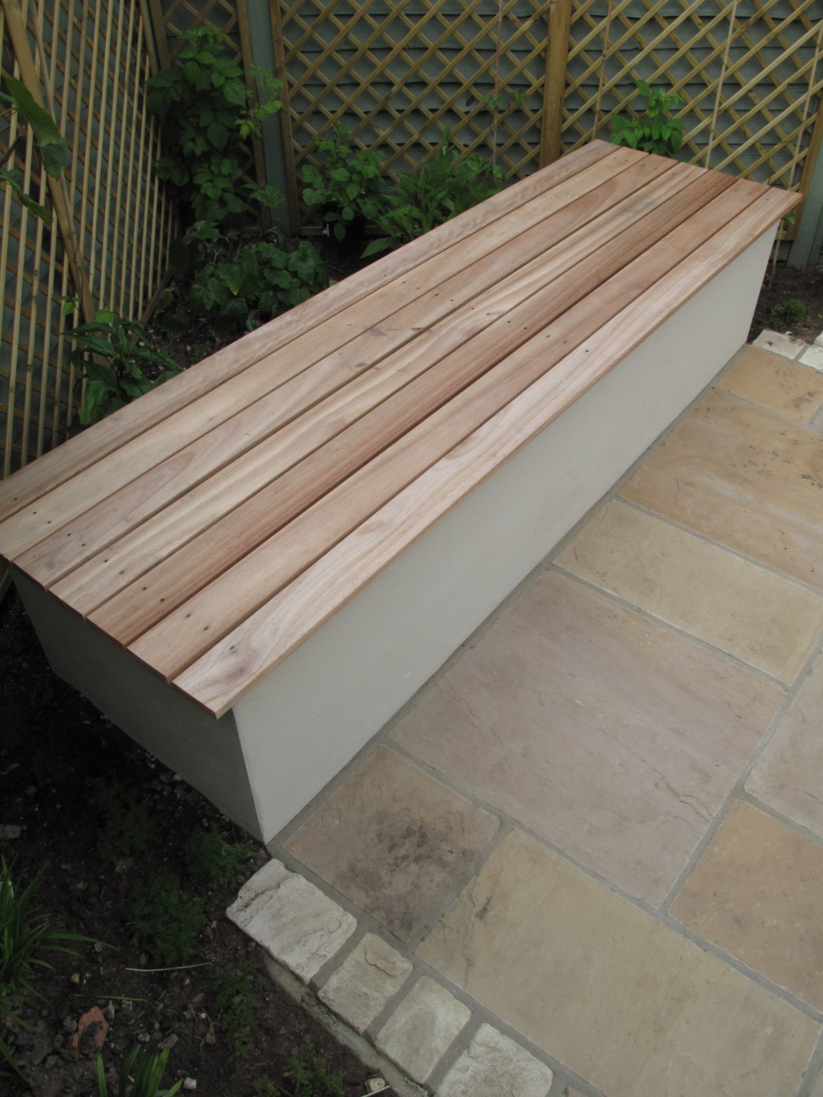 Western Red Cedar Bench in Locking Parklands, Weston-super-Mare